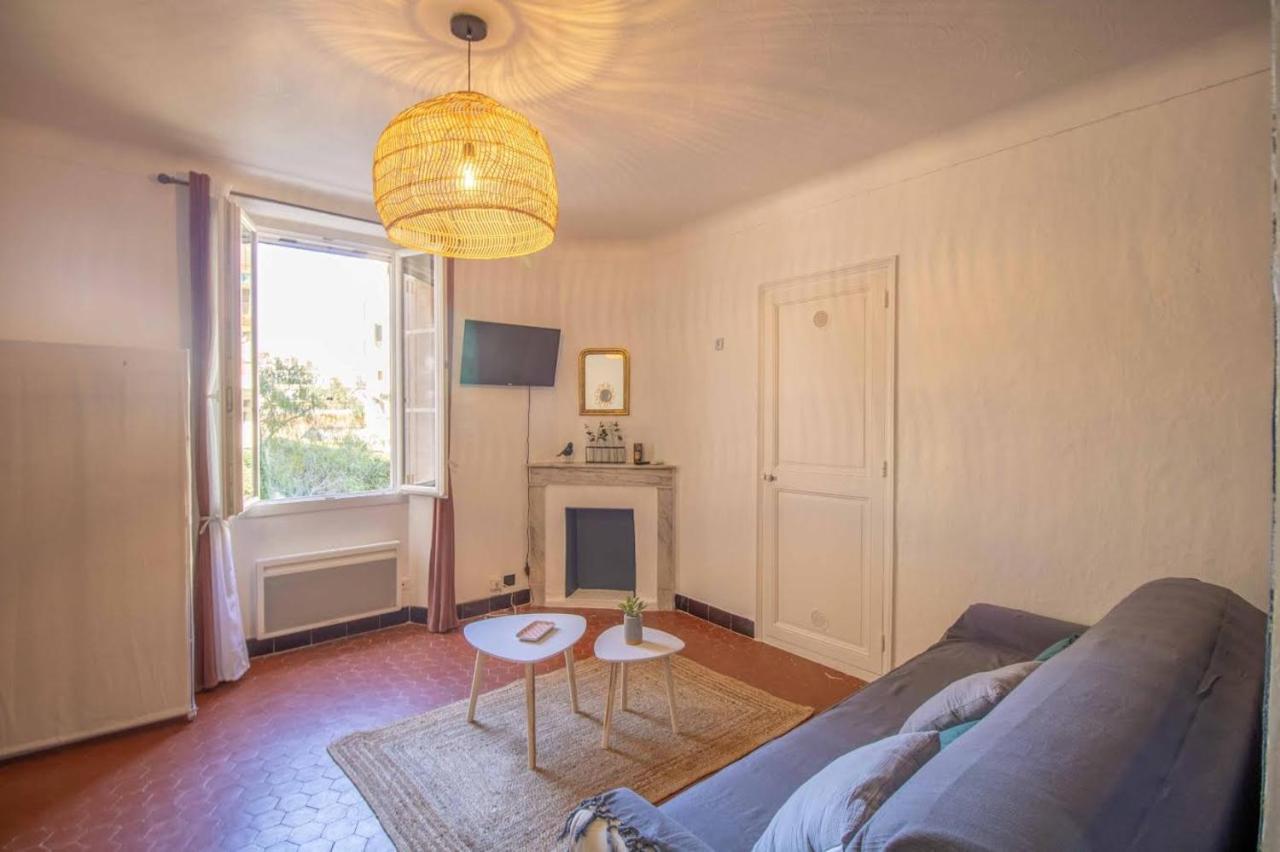Suite Charabois Saint-Raphael  Bagian luar foto
